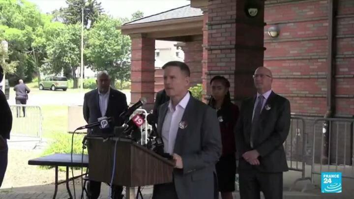 Video shows Ohio officers killed unarmed Black man in hail of bullets