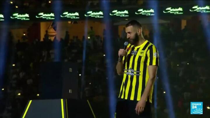 After missing out on Messi, Saudis give Benzema gala welcome