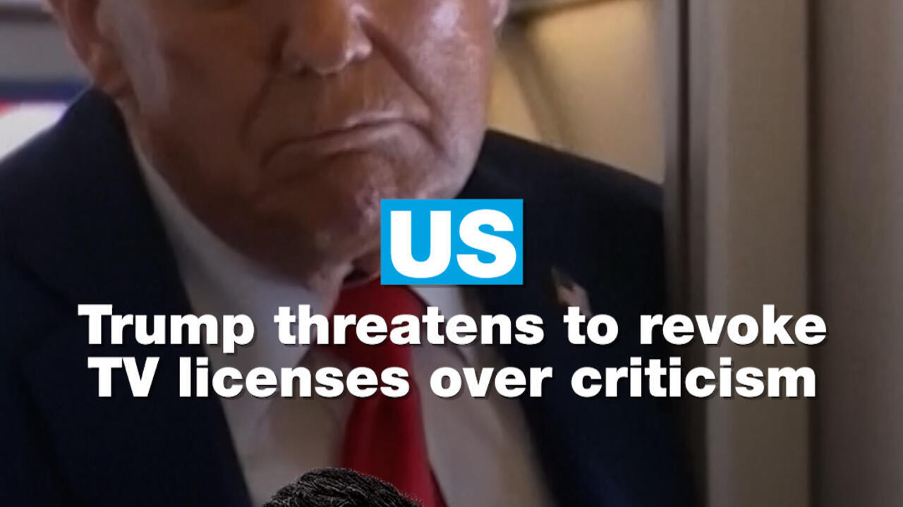 US: Trump threatens to revoke TV licenses over criticism