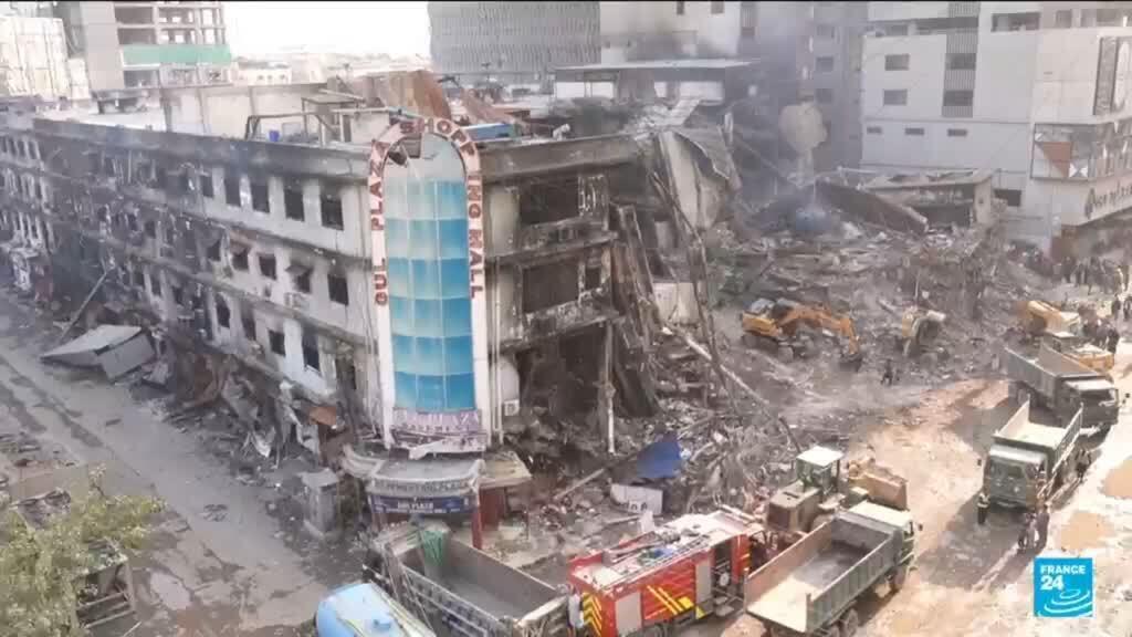 Incendie au Pakistan : au moins 55 morts dans un centre commercial à Karachi