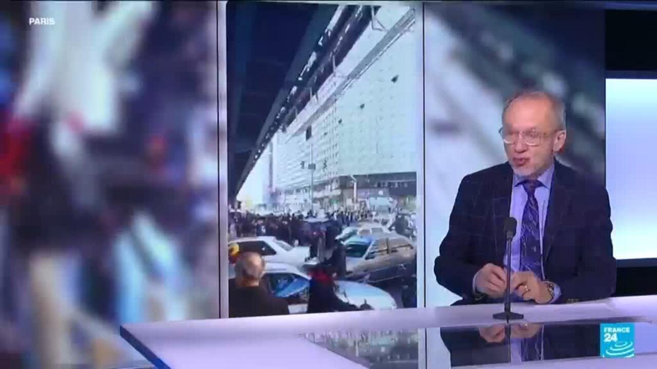 De Iraanse regering biedt dialoog aan terwijl de protesten zich verspreiden naar studenten