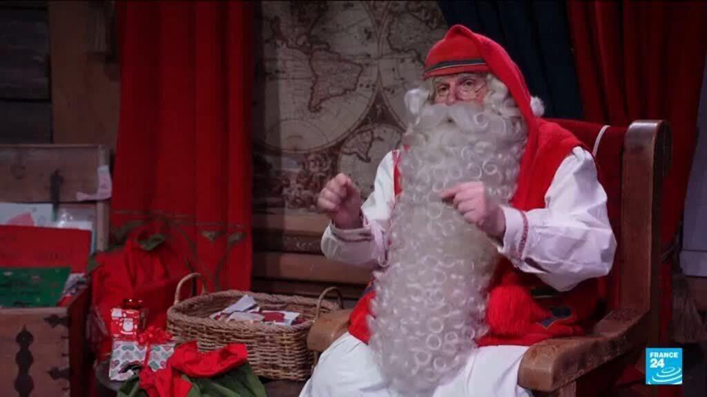 J-8 avant Noël : en Laponie, le Père Noël prépare son tour du monde