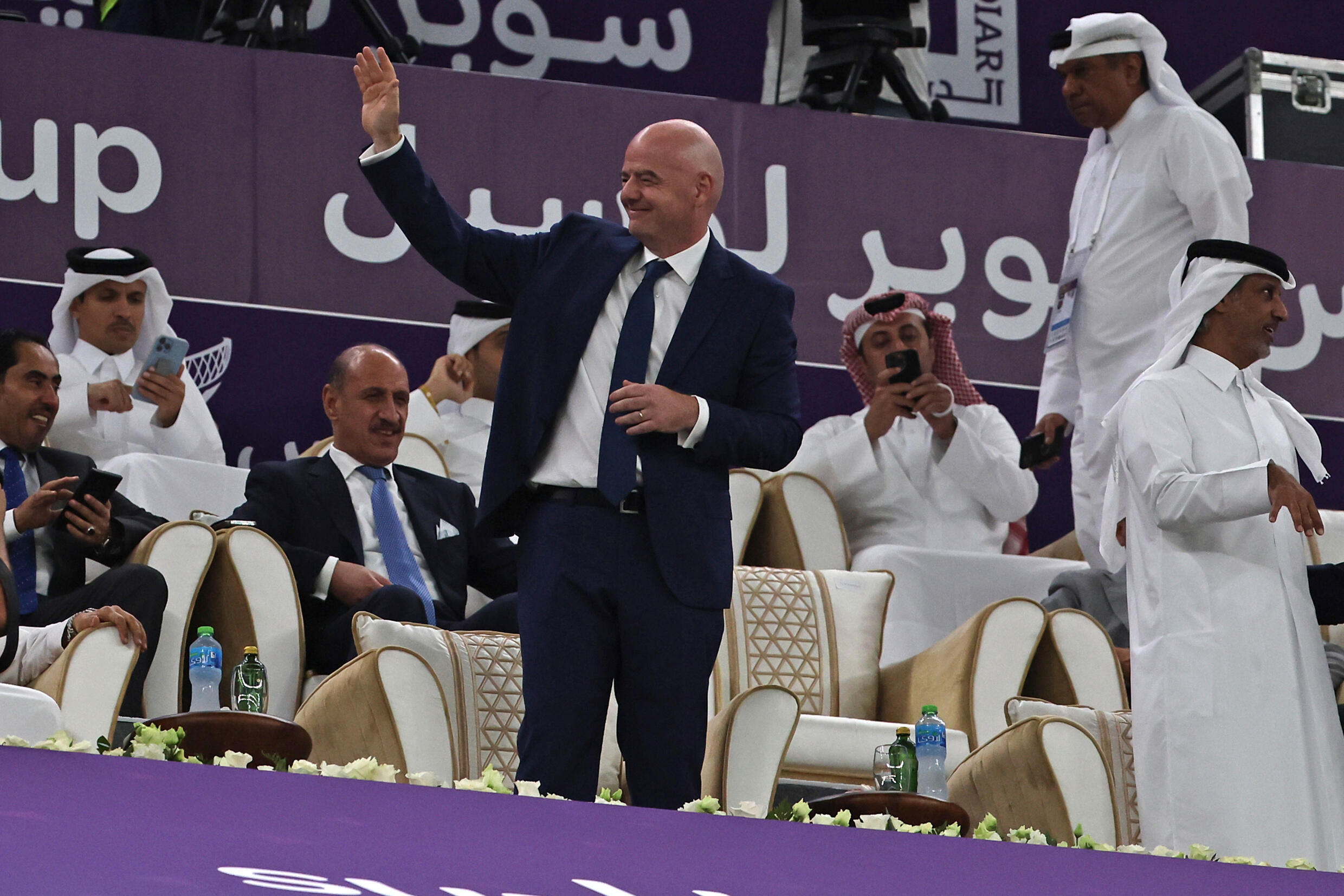 Le président de la FIFA, Gianni Infantino, photographié à Doha le 9 septembre 2022, a défendu le Qatar et déclaré que la Coupe du monde serait "Le meilleur de tous les temps, sur et en dehors du terrain"