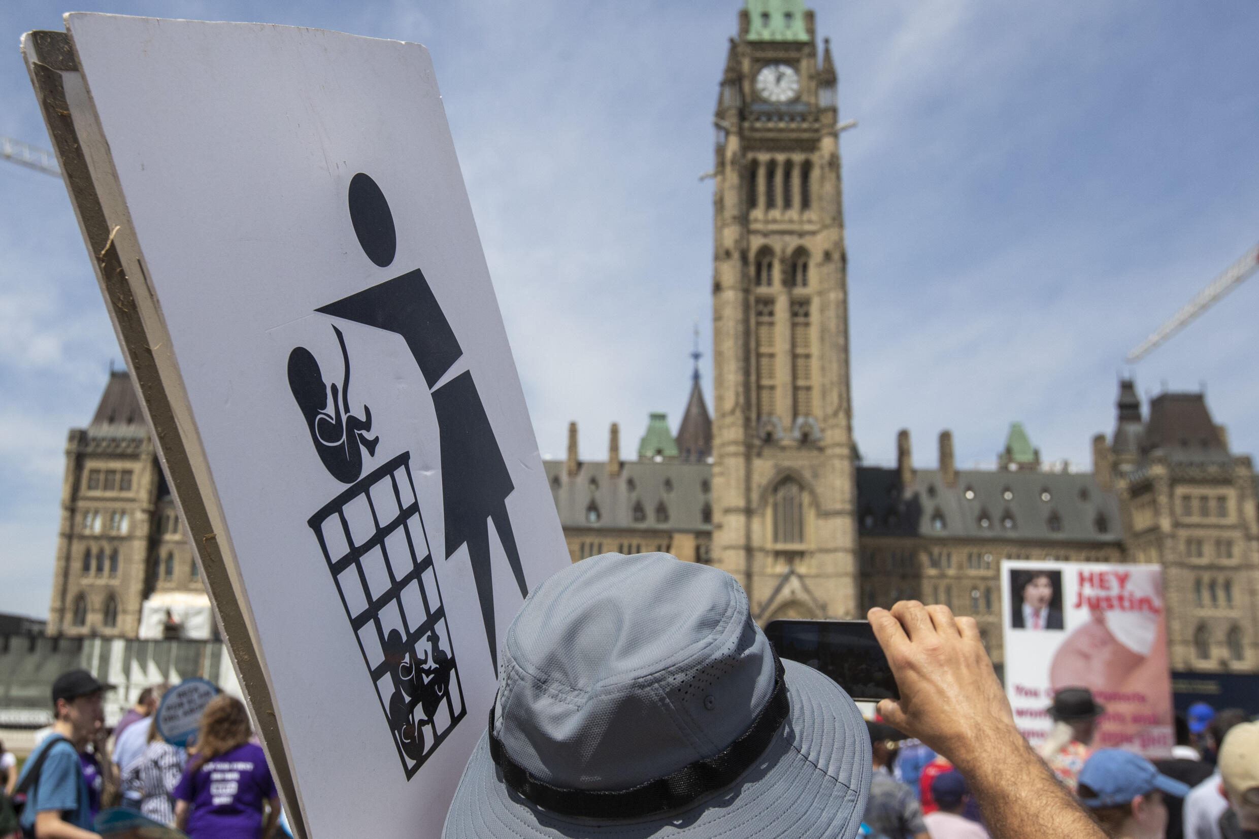 A rally in front of Canada's parliament ahead of an annual March for Life in the capital brought out a few thousand anti-abortion protesters, down from a peak of 25,000