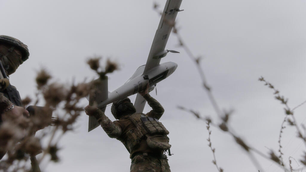 La Russie affirme avoir intercepté plus de 250 drones d'une attaque ukrainienne massive
