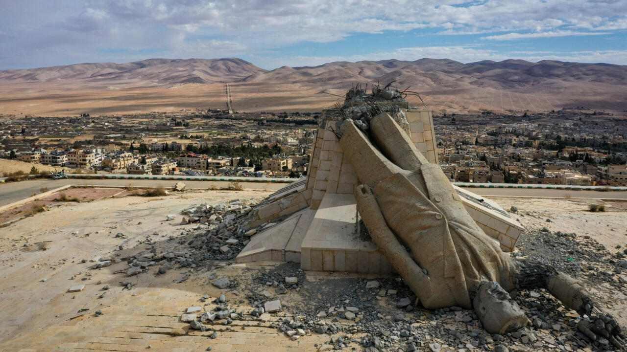 لماذا يخاف بعض السوريين من العلمانية بعد عقود من حكم الأسد؟