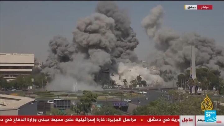 Israel launches heavy airstrikes in Damascus, vowing to protect Druze