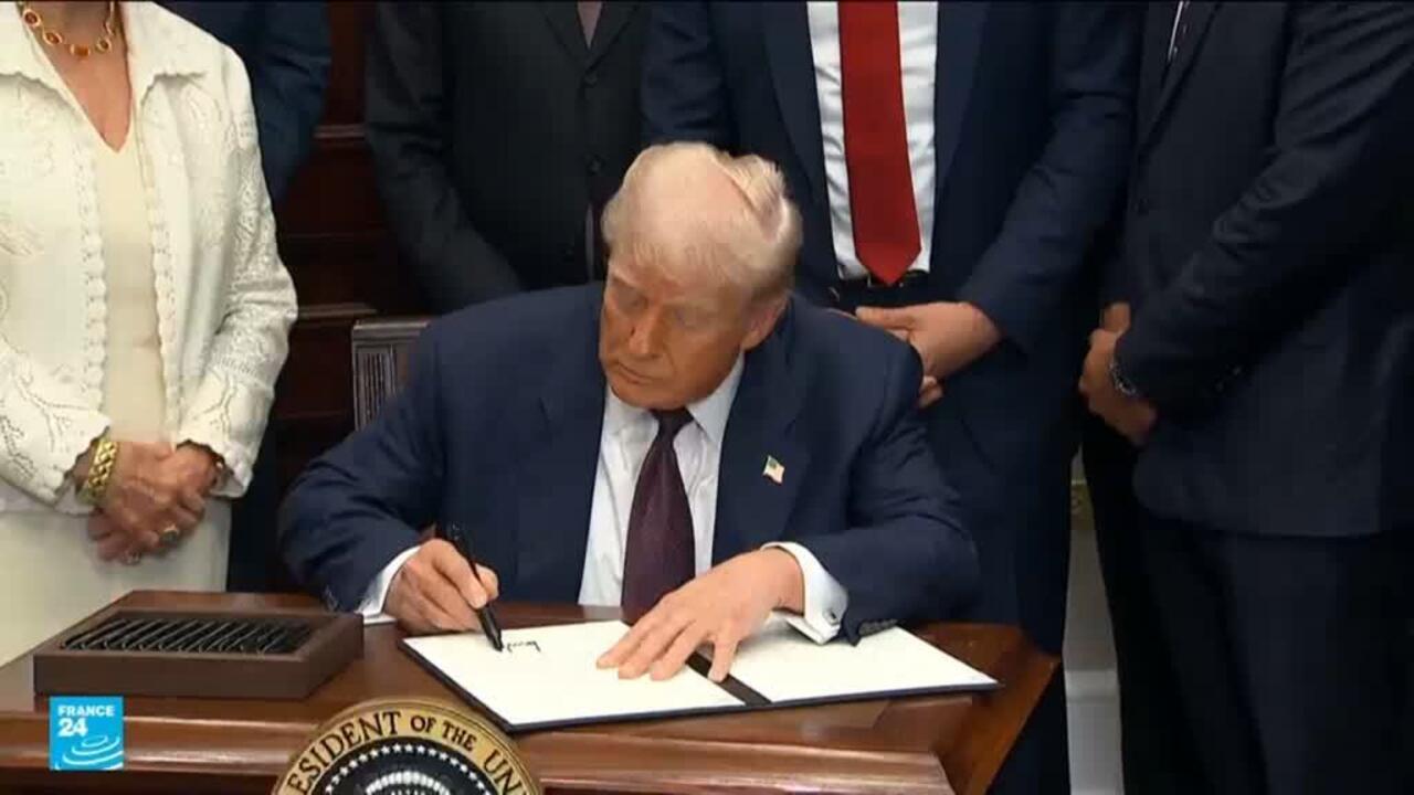 ترامب يفرض رسوما جمركية مرتفعة على عشرات الدول