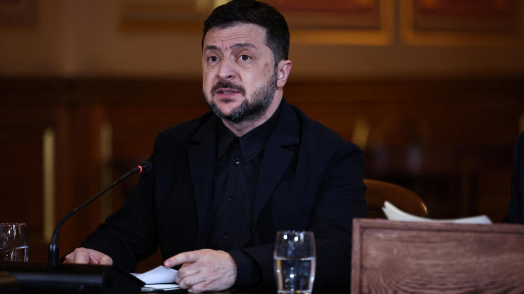Zelensky dit avoir besoin de l'Europe pour lutter contre les forces russes encore deux ou trois ans