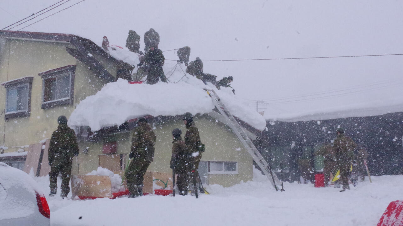 حصيلة ضحايا العواصف الثلجية في اليابان ترتفع إلى 46 قتيلا