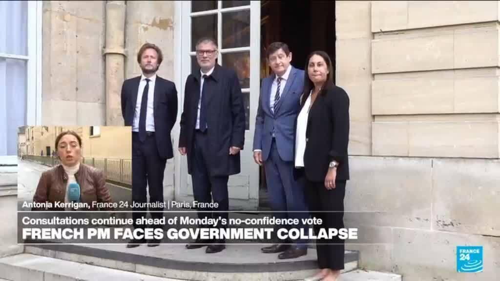 French Socialists pledge tax hikes on super rich if they take power