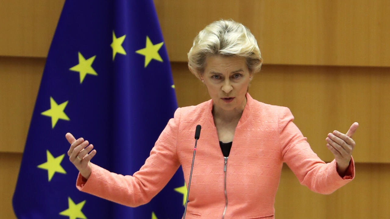 Ursula von der Leyen llama a la unidad en su primer discurso de Estado de  la Unión Europea