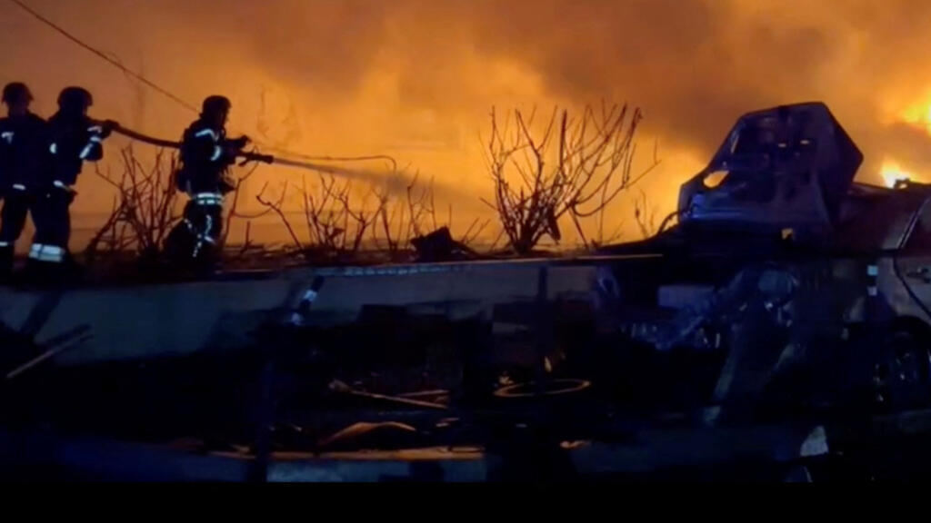 L'Ukraine se retire d'une ville, la Russie poursuit ses frappes contre le secteur énergétique