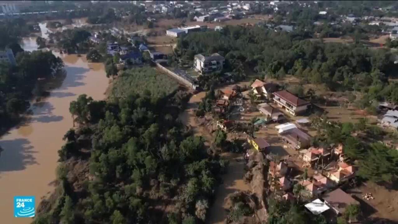 أكثر من ألف قتيل في فيضانات كارثية ضربت إندونيسيا وتايلاند وسريلانكا