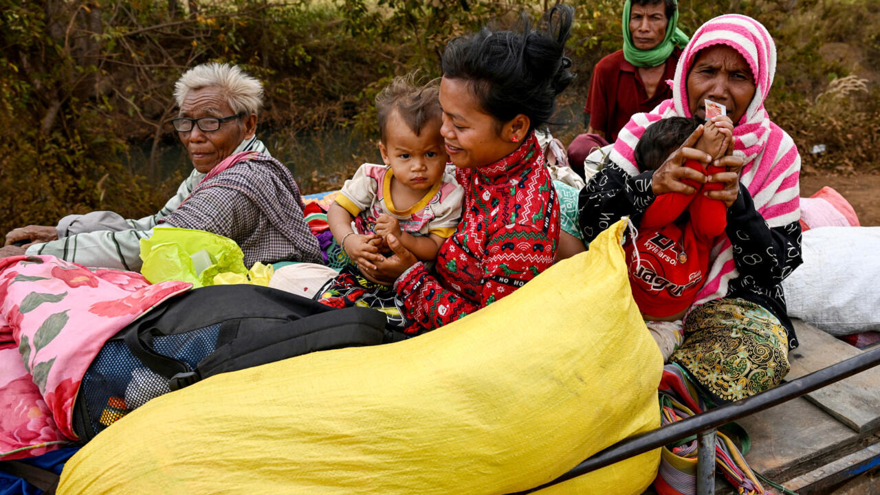كمبوديا تؤكد نزوح أكثر من نصف مليون شخص جراء النزاع الحدودي مع تايلاند