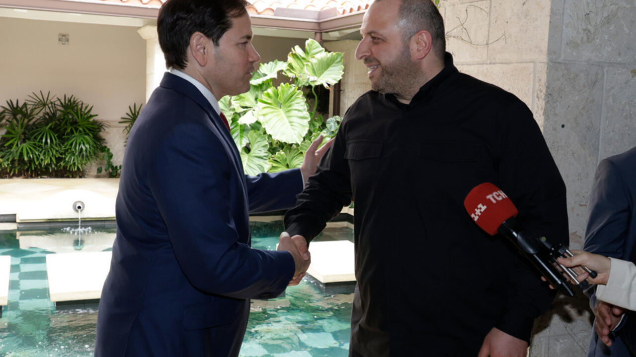 ترامب يتحدث عن فرصة لاتفاق روسي أوكراني عقب محادثات فلوريدا المكثفة