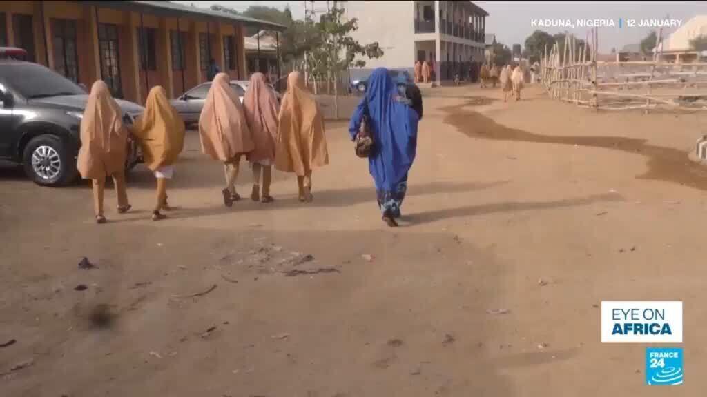 Nigeria reopens some schools in the north despite kidnap threats插图