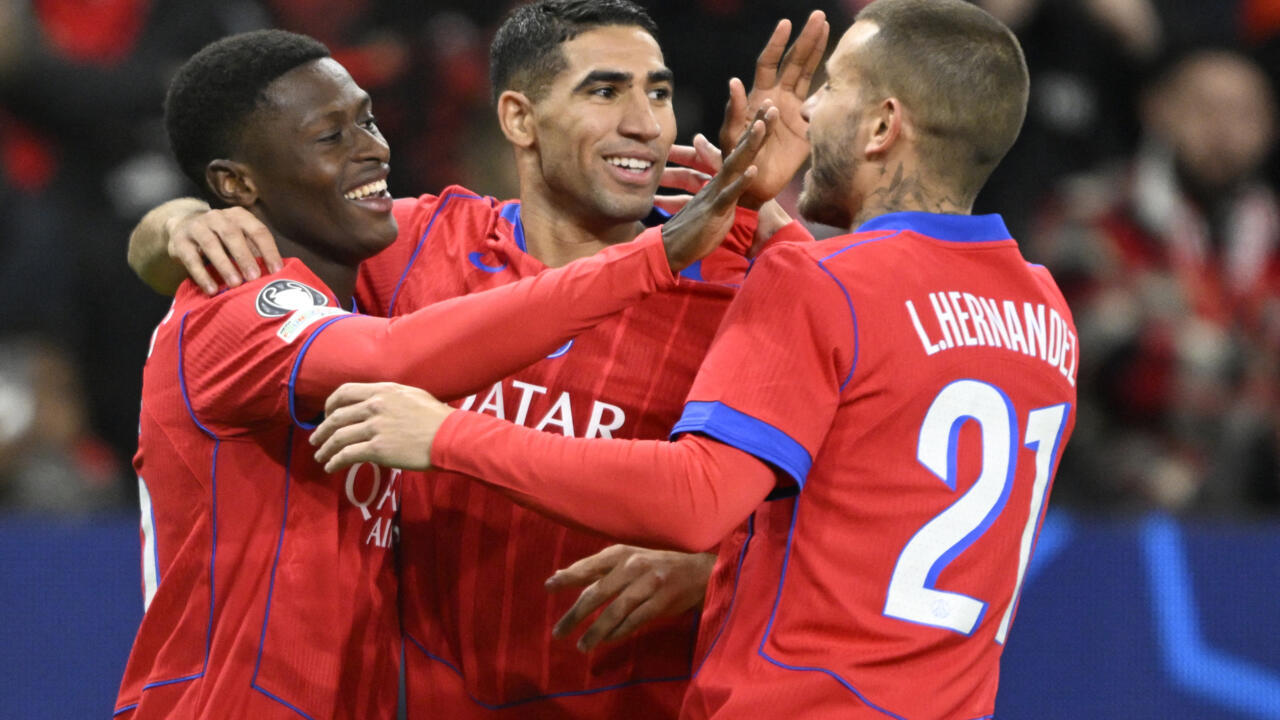 PSG score seven in Leverkusen and take Champions League first place