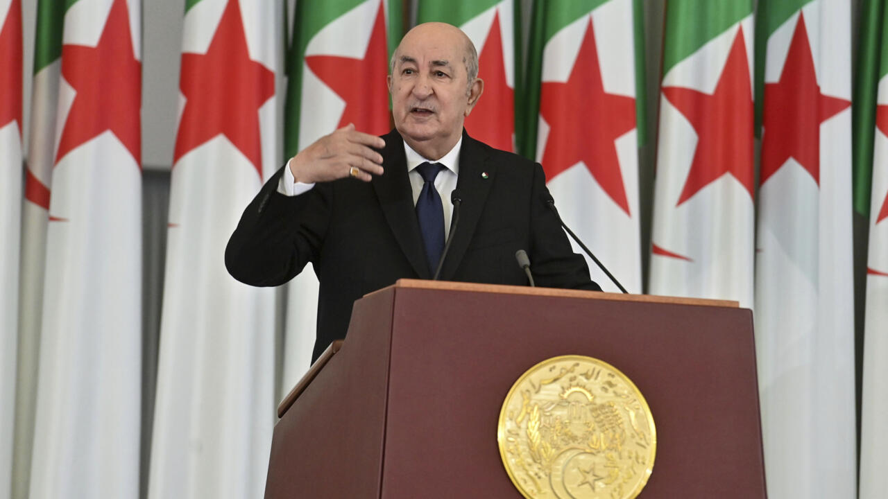 الجزائر ترفع عدد المحافظات إلى 69 بهدف "الخروج من المركزية الإدارية"