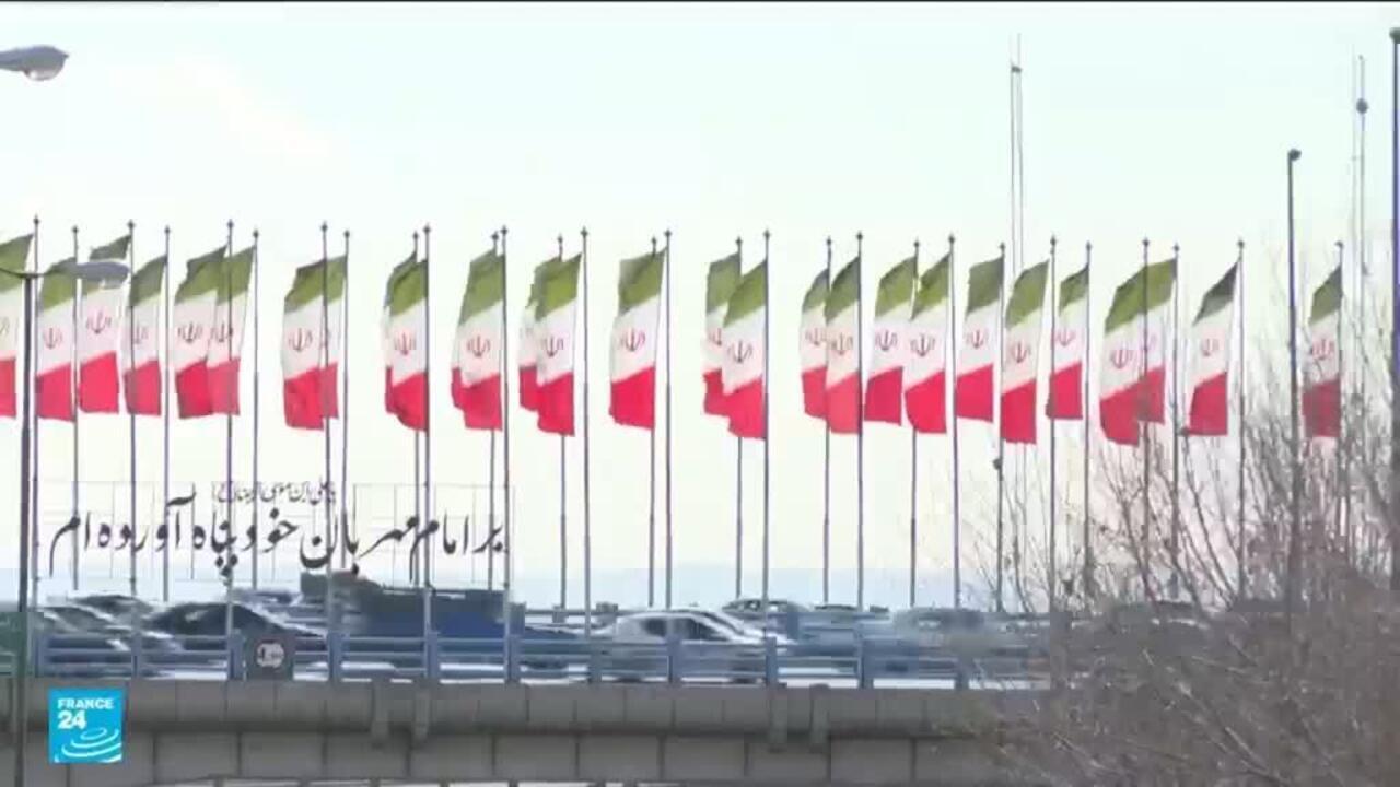 إيران: الشارع على صفيح ساخن وترامب يهدد بضربة عسكرية ضد البلاد