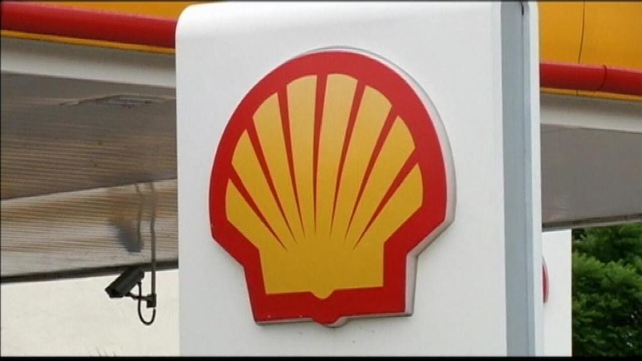Oil mega merger as Shell buys BG for $70 billion - Business