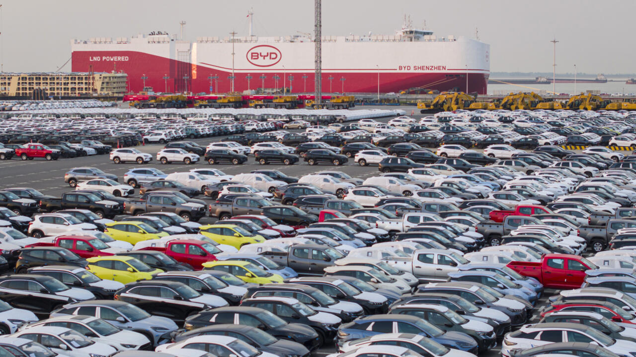 الاتحاد الأوروبي يقترح بديلا من الرسوم المفروضة على السيارات الكهربائية الصينية