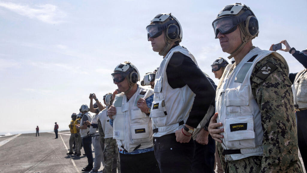 Iran en direct : la pression militaire américaine "n'effraie pas" Téhéran, assure Abbas Araghtchi