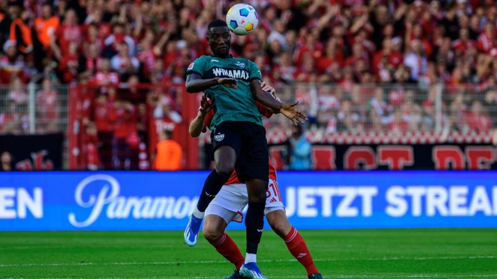 Stuttgart forward Serhou Guirassy will miss "a few weeks" with injury