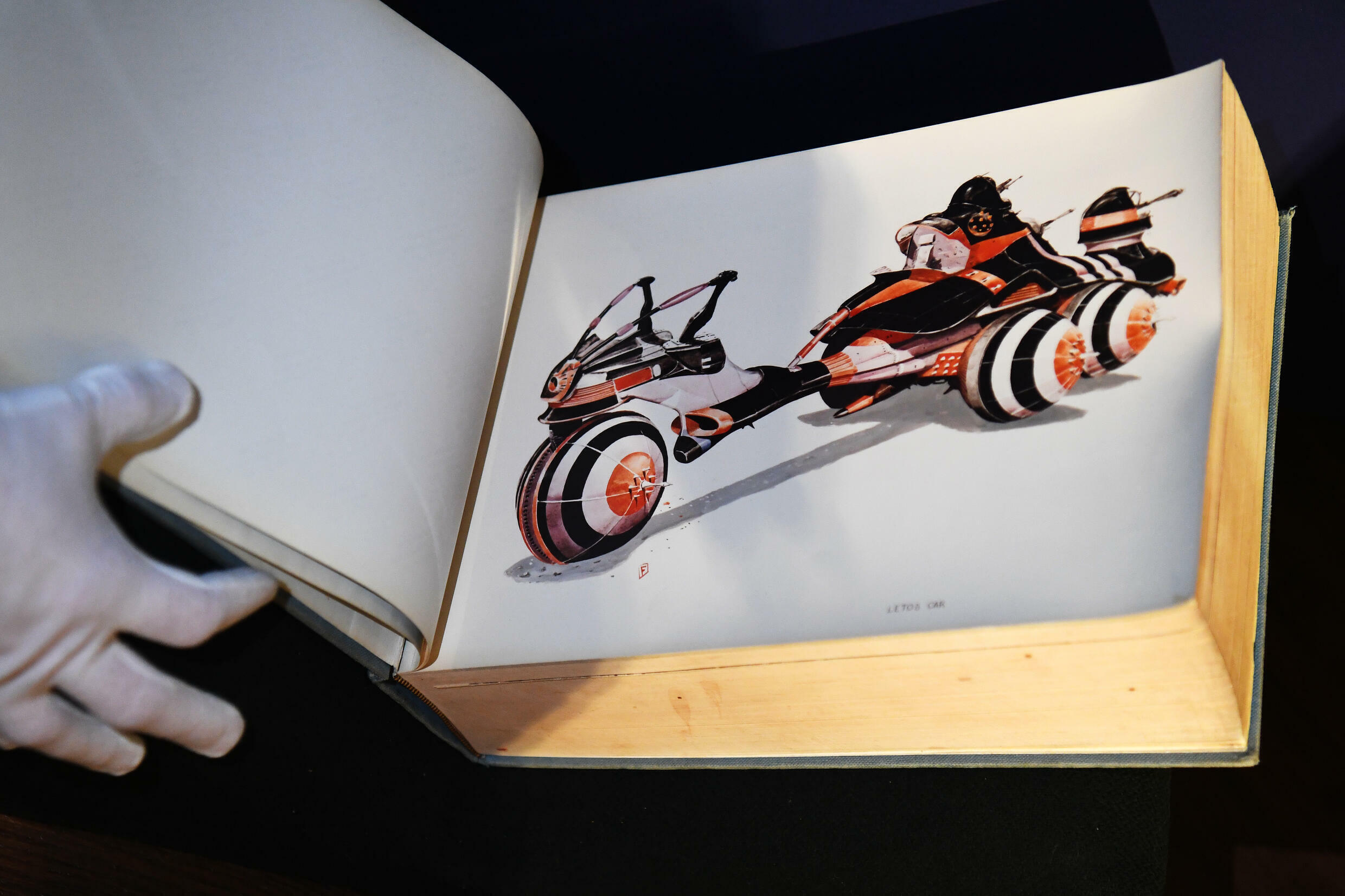 Les storyboards ont été créés par le célèbre romancier français Moebius et le peintre suisse Giger, qui ont ensuite conçu Alien