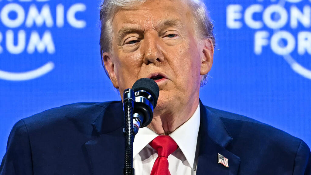 دافوس: ترامب يوقّع الميثاق التأسيسي لـ"مجلس السلام" وفرنسا وبريطانيا تقاطعان المراسم