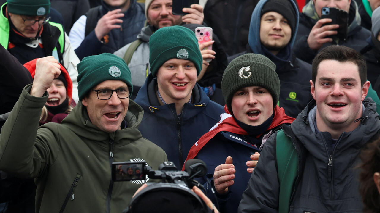 EU parliament votes to challenge Mercosur trade deal