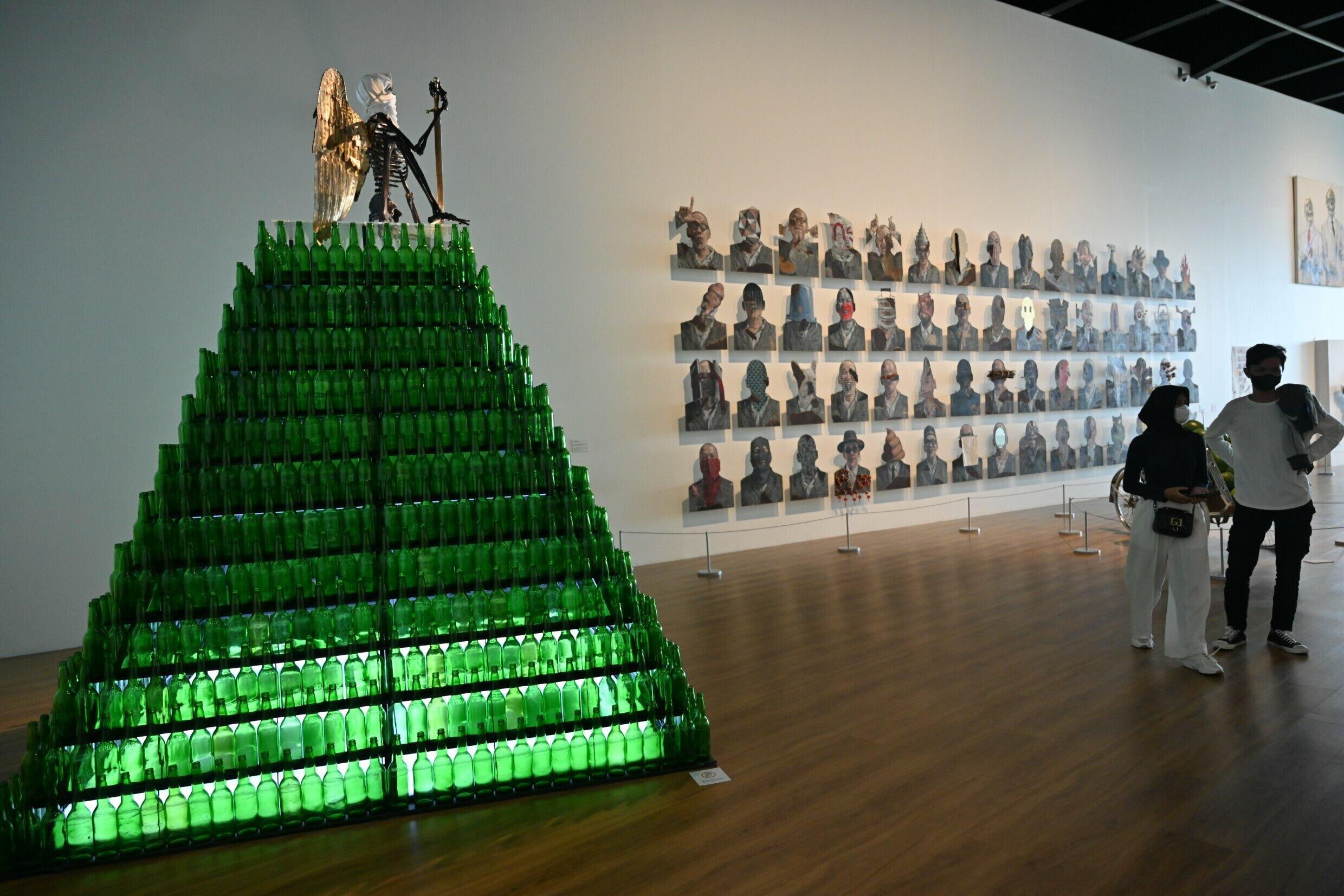 The Macan Museum of Modern and Contemporary Art in Jakarta is devoting an exhibition –- 'The Theater of Me' –- to Suwage work