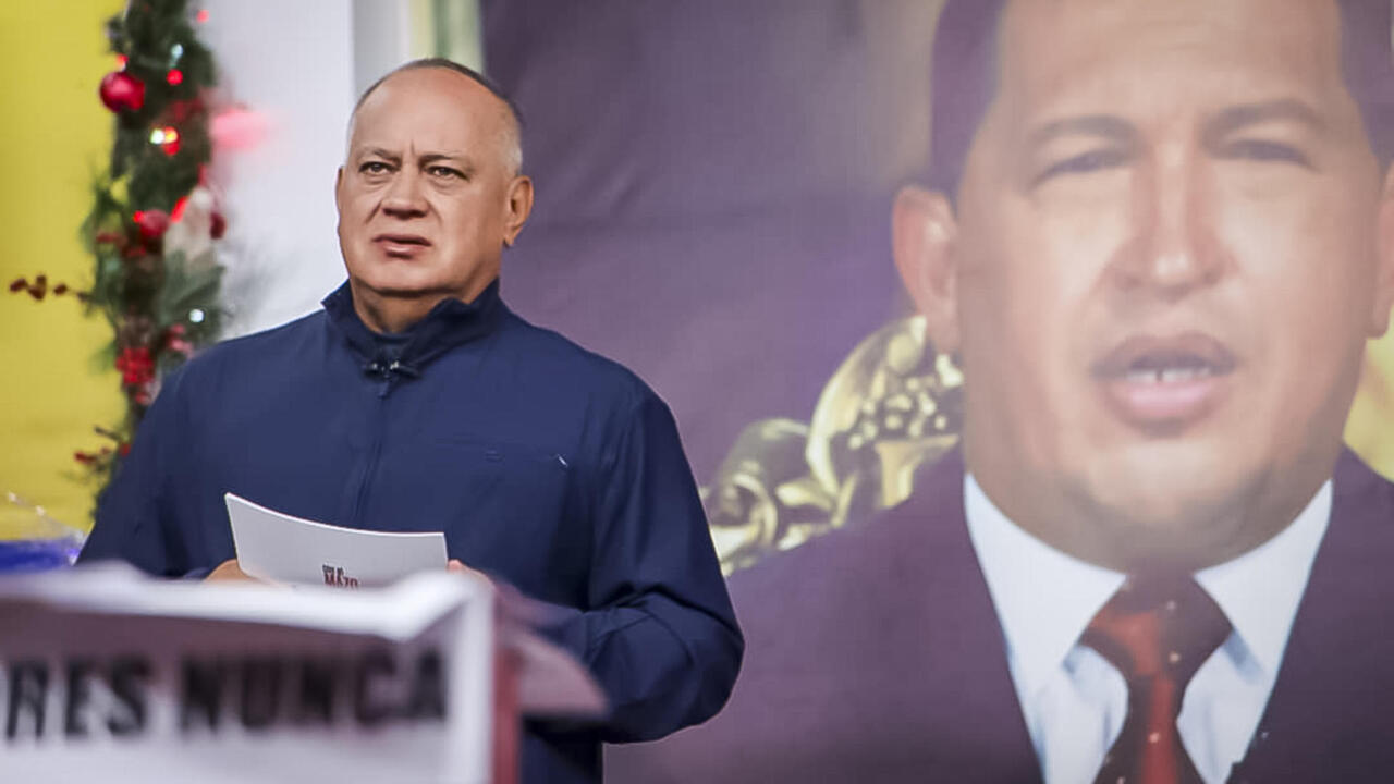 el chavismo arremete contra versiones de una salida negociada de Maduro