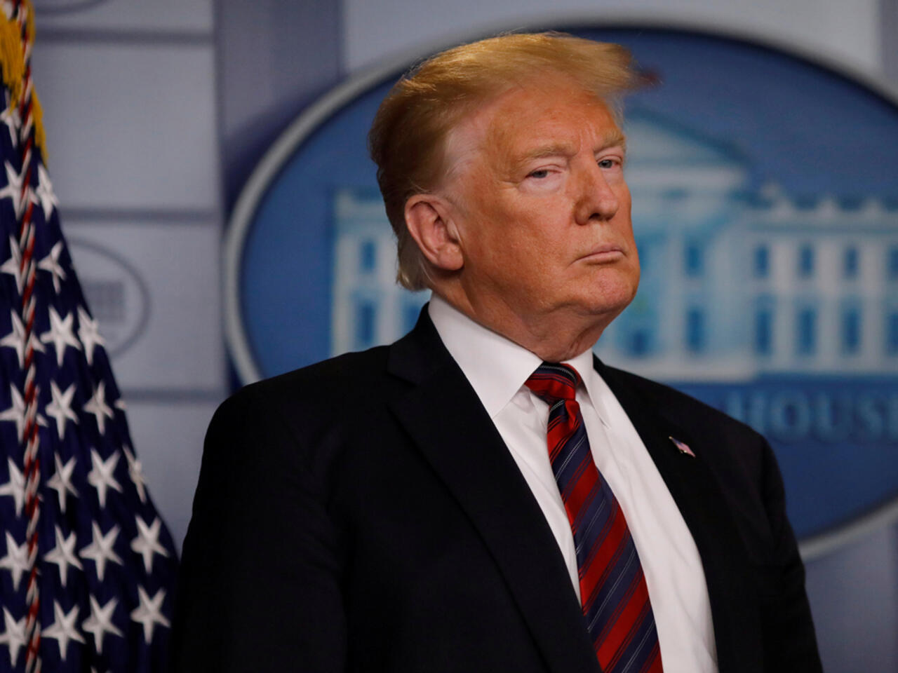 Trump abandonó reunión con demócratas y la calificó como una "pérdida de  tiempo"