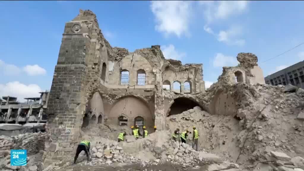 دمار بالغ في قصر الباشا التاريخي في غزة واختفاء آلاف القطع الأثرية منه