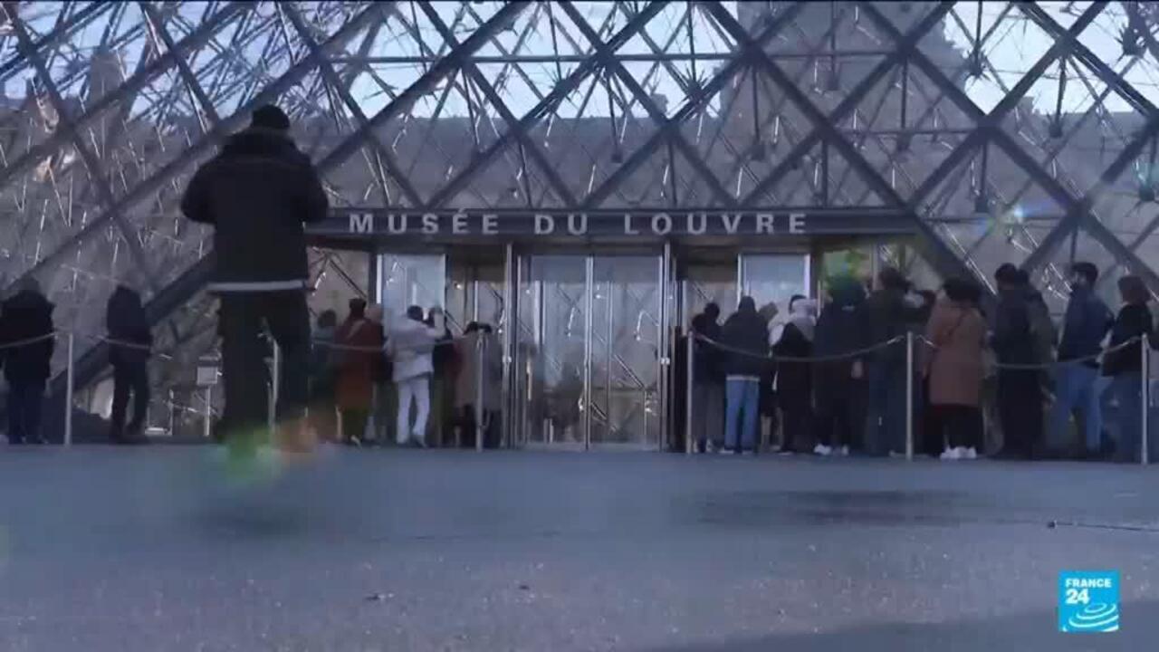 Louvre says hundreds of works damaged by water leak in late November