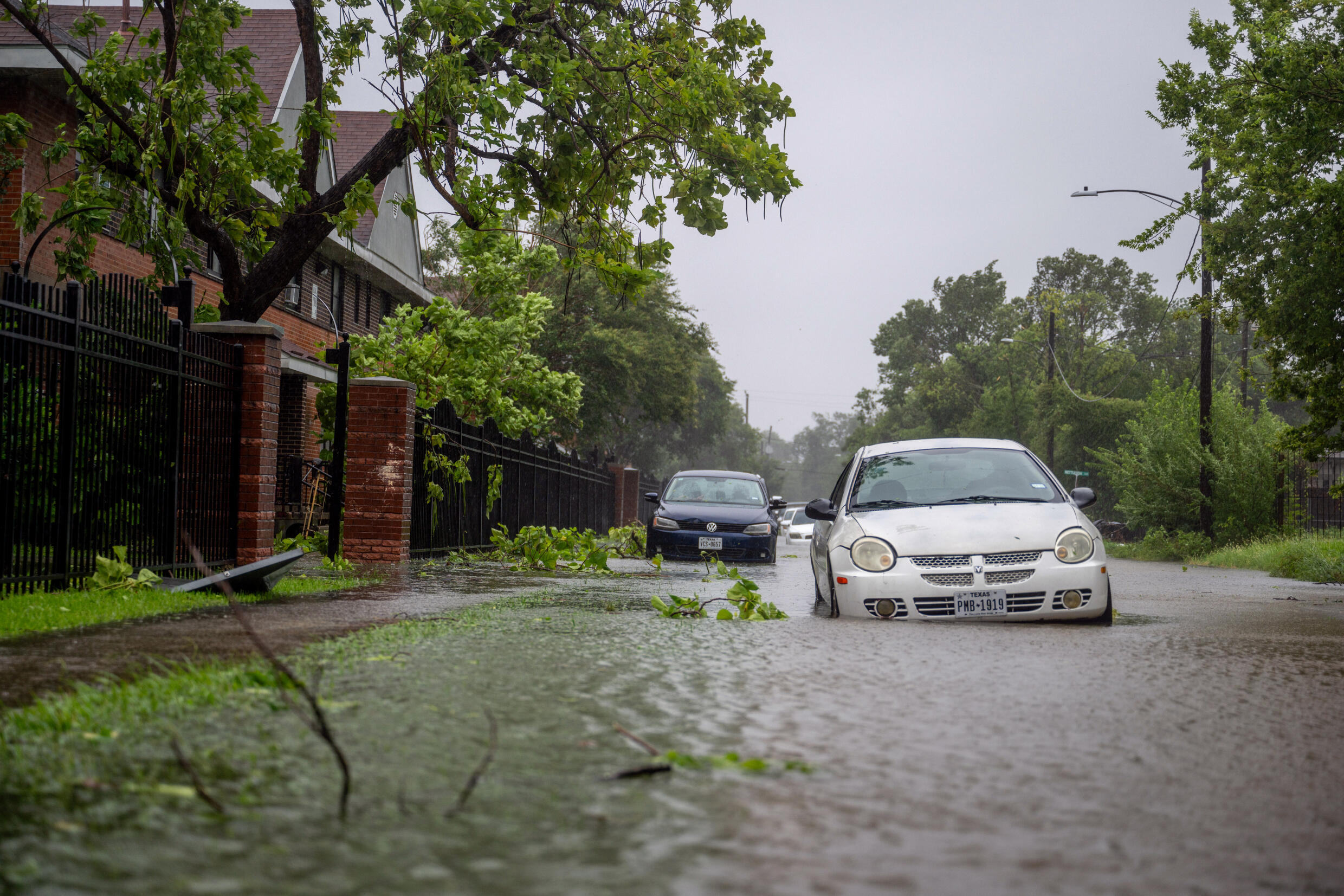 Une rue inondée lors du passage de l'ouragan Béryl à Houston, le 8 juillet 2024 au Texas