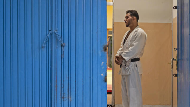Le judoka Mohammad Samim Faizad lors d'un entraînement au gymnase de la Fédération afghane de judo à Kaboul, le 27 juin 2024