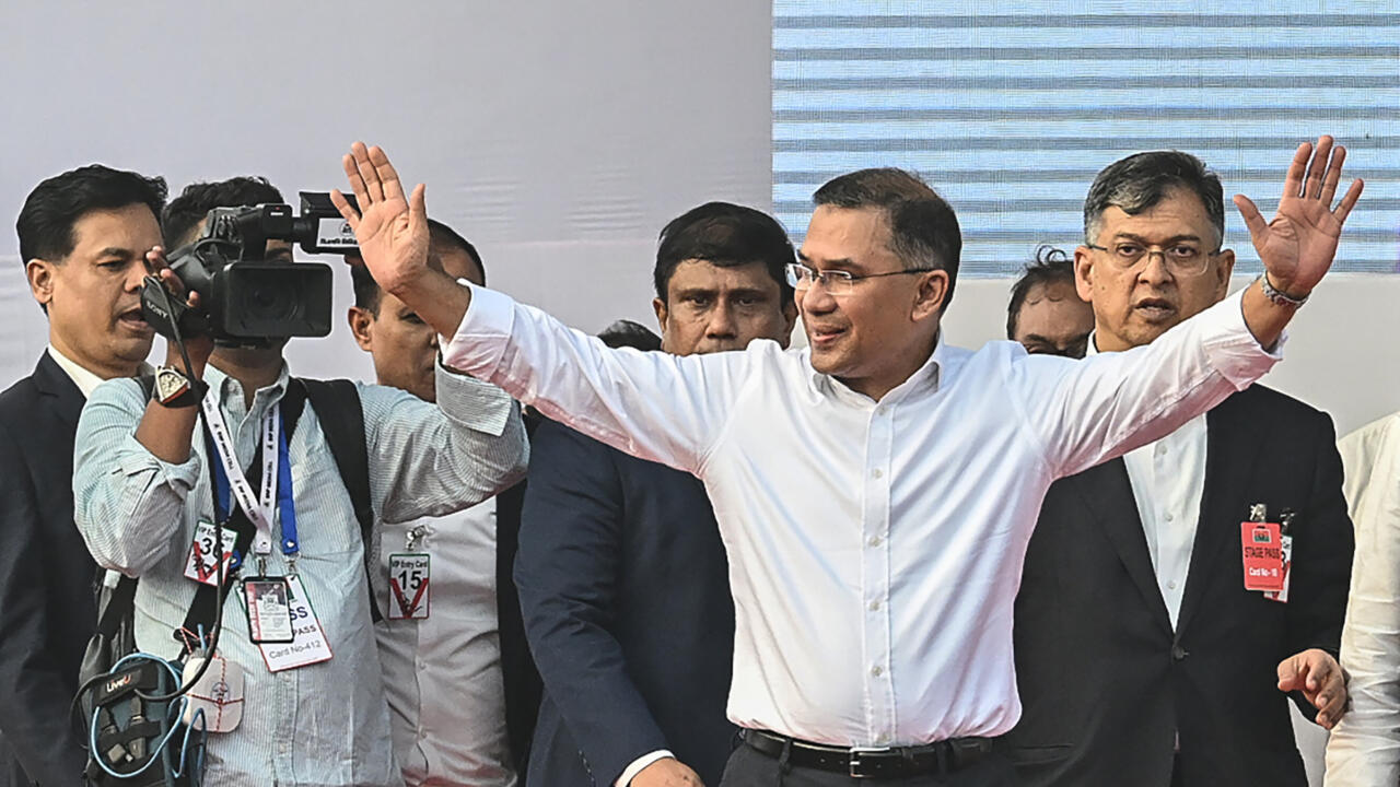 طارق رحمن يعود الى بنغلادش من المنفى وطموحه رئاسة الوزراء