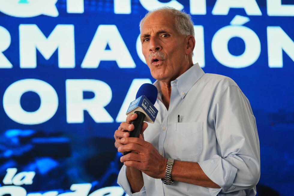 El candidato presidencial Nasry Asfura, del Partido Nacional, ofrece una rueda de prensa en Tegucigalpa, Honduras, el lunes 1 de diciembre de 2025.