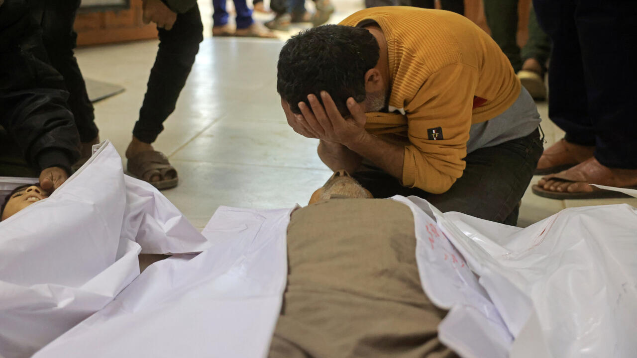 مقتل 11 شخصا في غارات إسرائيلية على قطاع غزة (وزارة الصحة)