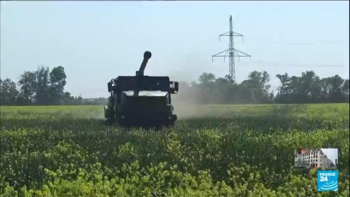 Putin warns West against providing long-range missiles