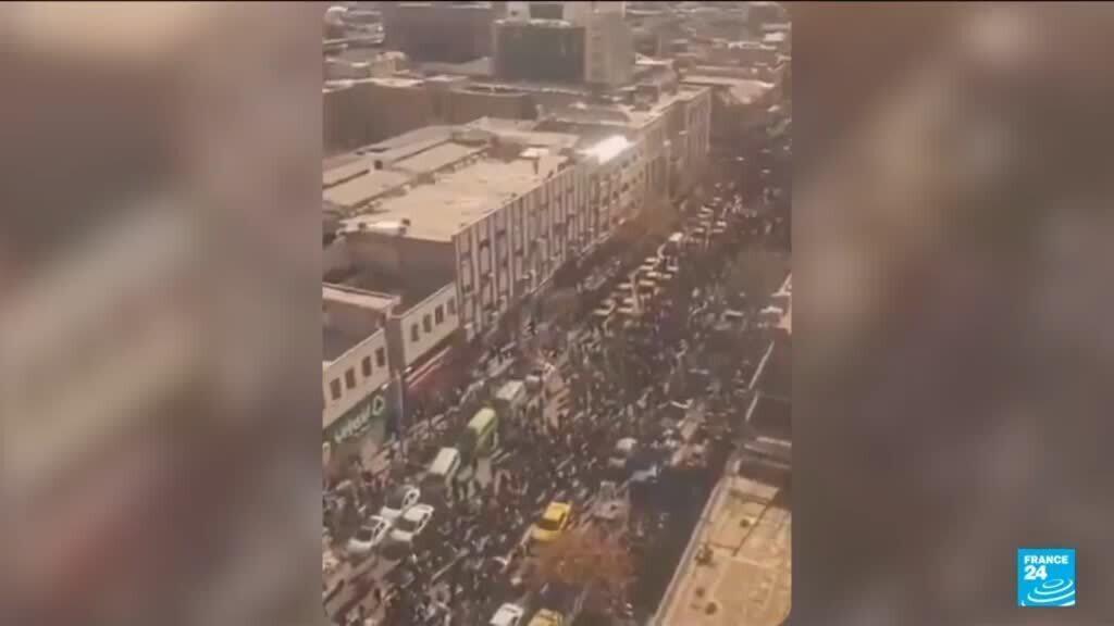 Manifestations en Iran : six morts et trente personnes arrêtées