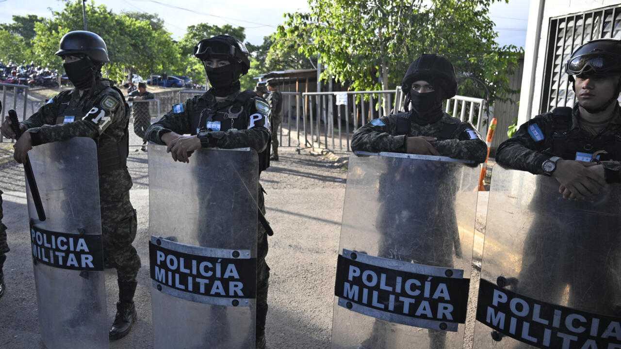 منظمة غير حكومية في هندوراس تتهم عصابات بالضغط على الناخبين