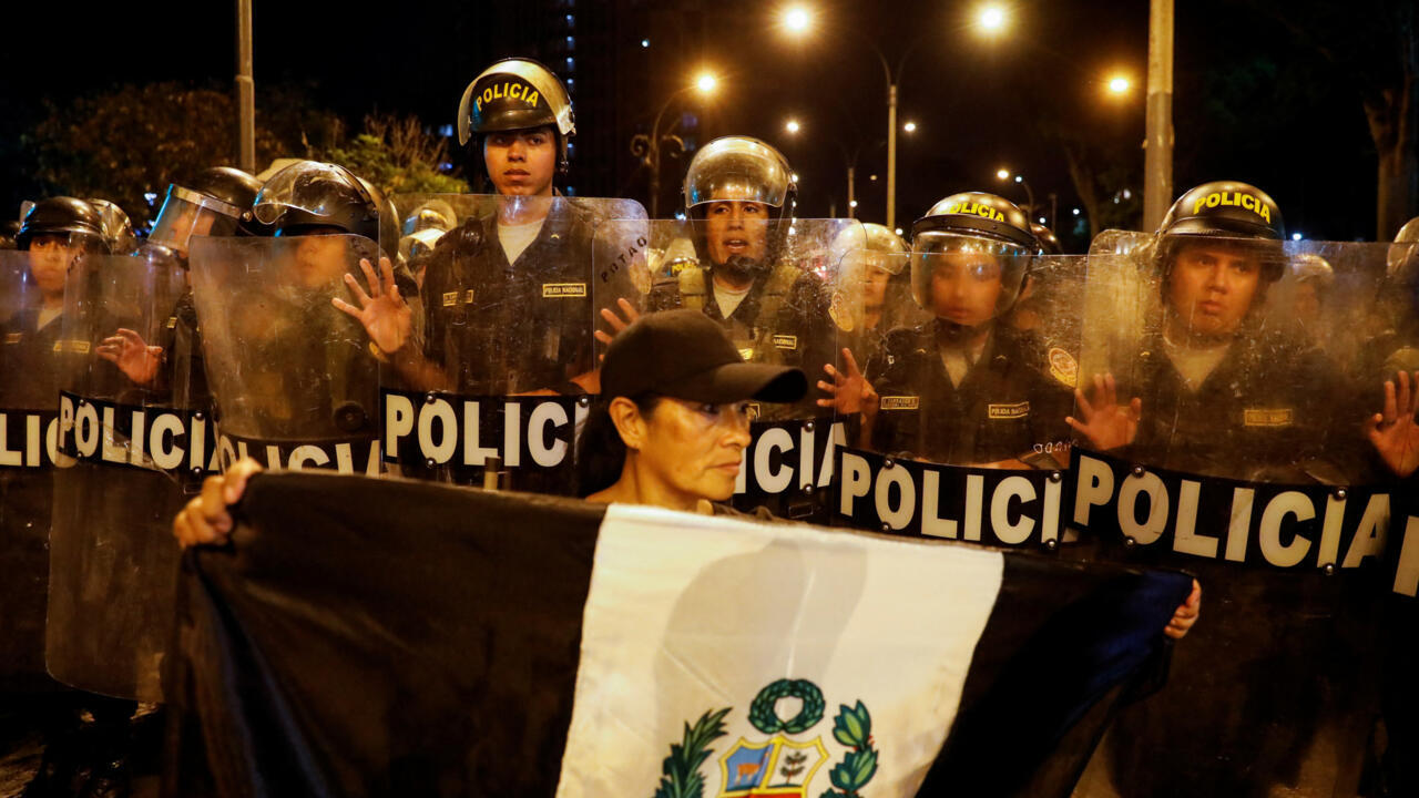Peru closes airport as nationwide anti-government protests persist