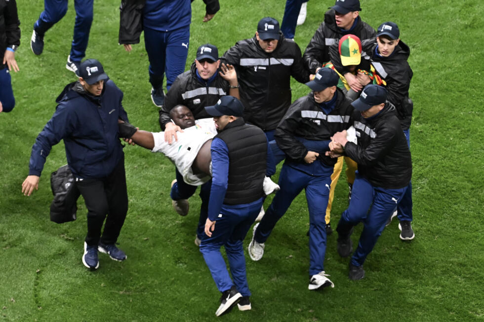 Some Senegalese fans in the stadium threw chairs and other objects and attempted to get onto the field of play
