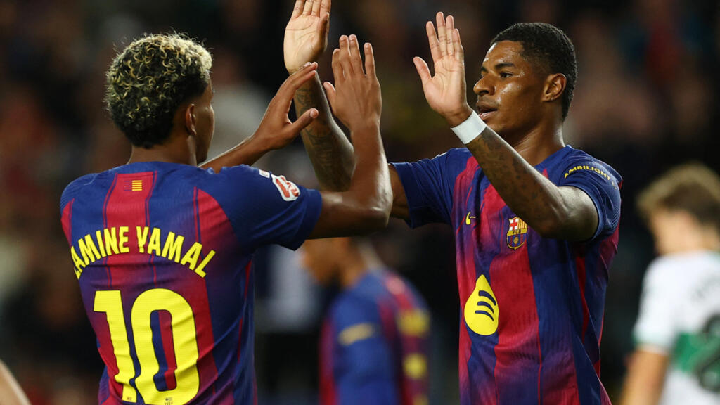 برشلونة يستعيد نغمة الانتصارات بثلاثية أمام إلتشي في الدوري الإسباني