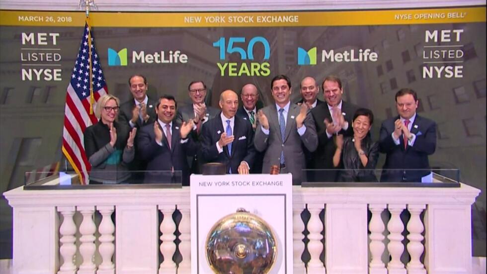 Shares rebound, as do Wall Street bonuses Business