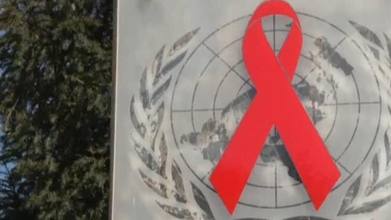 ترامب يعمّق من أزمة المصابين بالإيدز ويقذف بمصير الملايين نحو المجهول