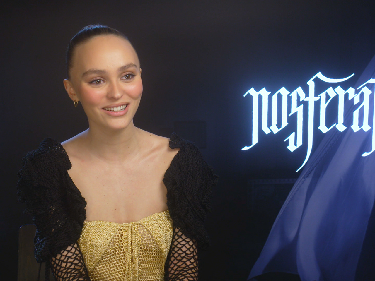 Der Cargo-Rock liegt im Frühjahr/Sommer 2024 im Trend – Lily-Rose Depp  trägt ihn schon | Vogue Germany, image size:1280x960